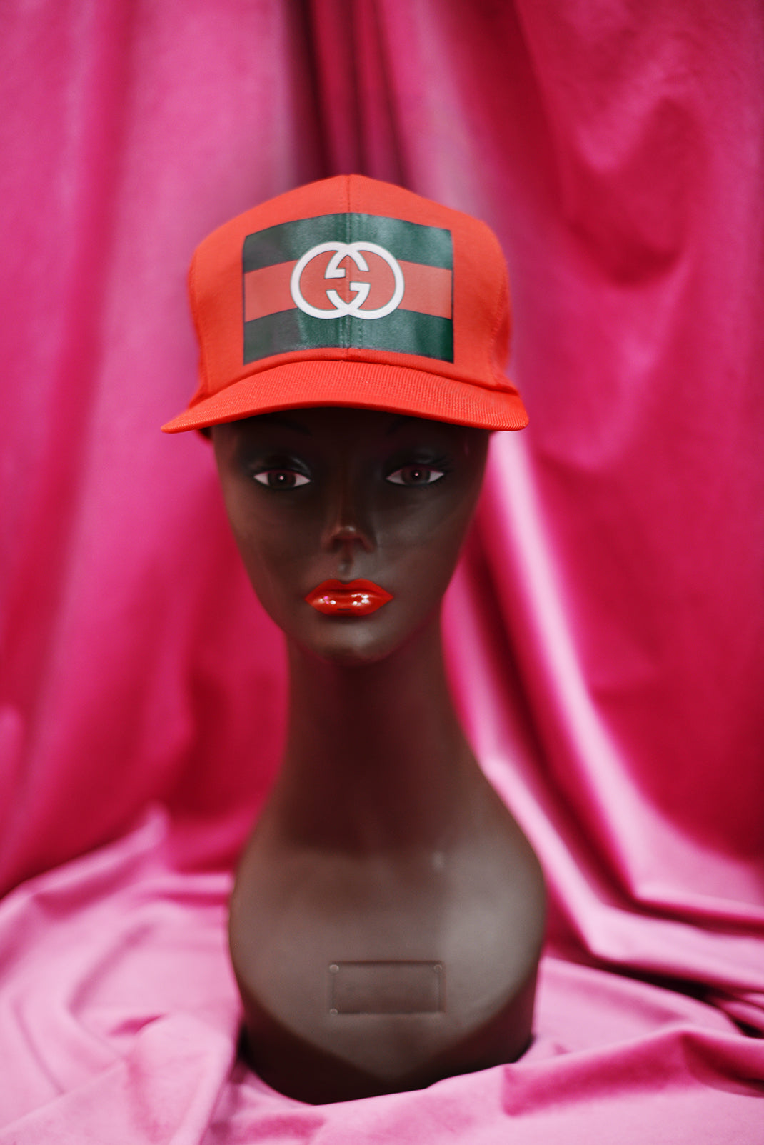 GUCCI BOOTLEG TRUCKER HAT