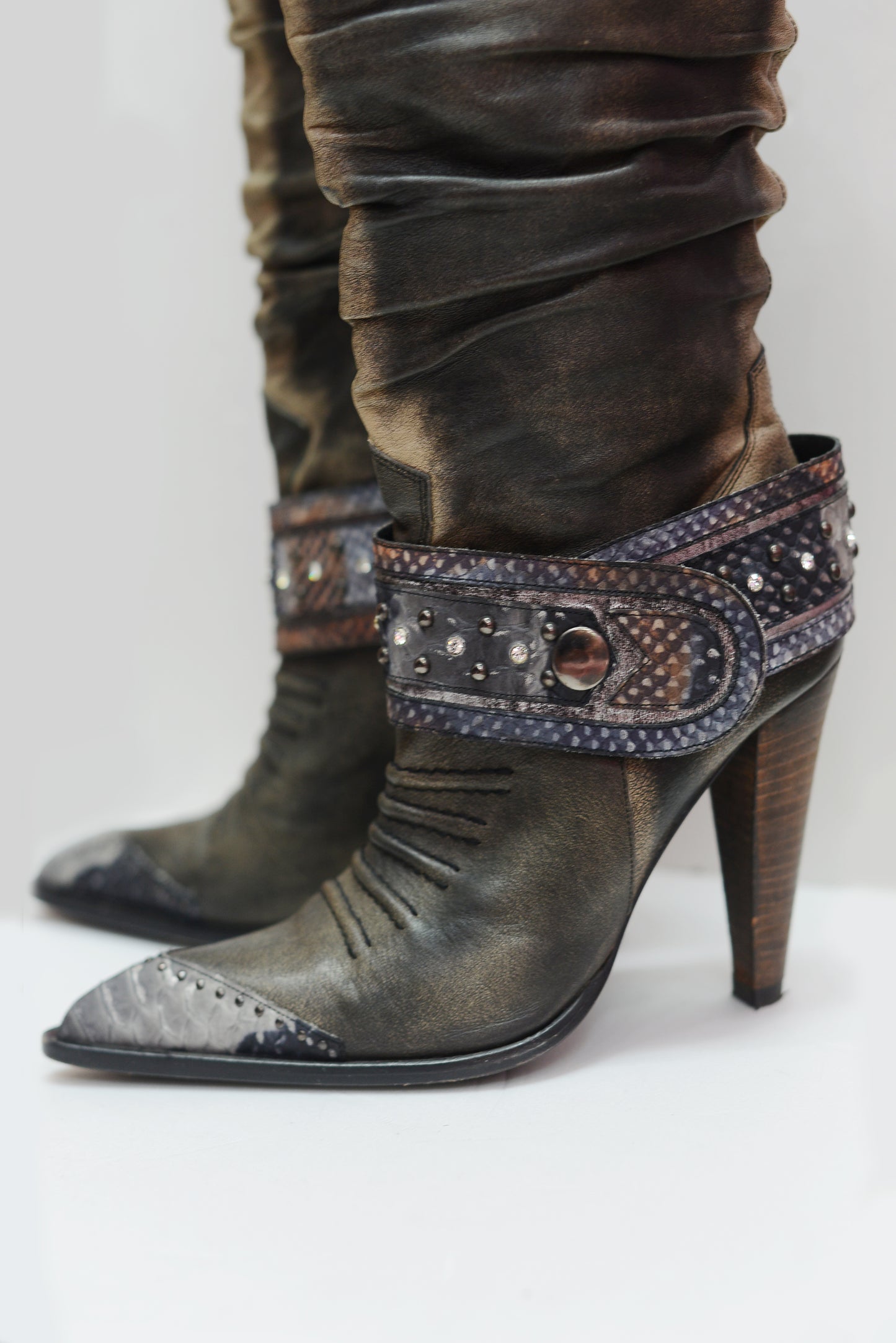 El Dantes stunning boots! 38