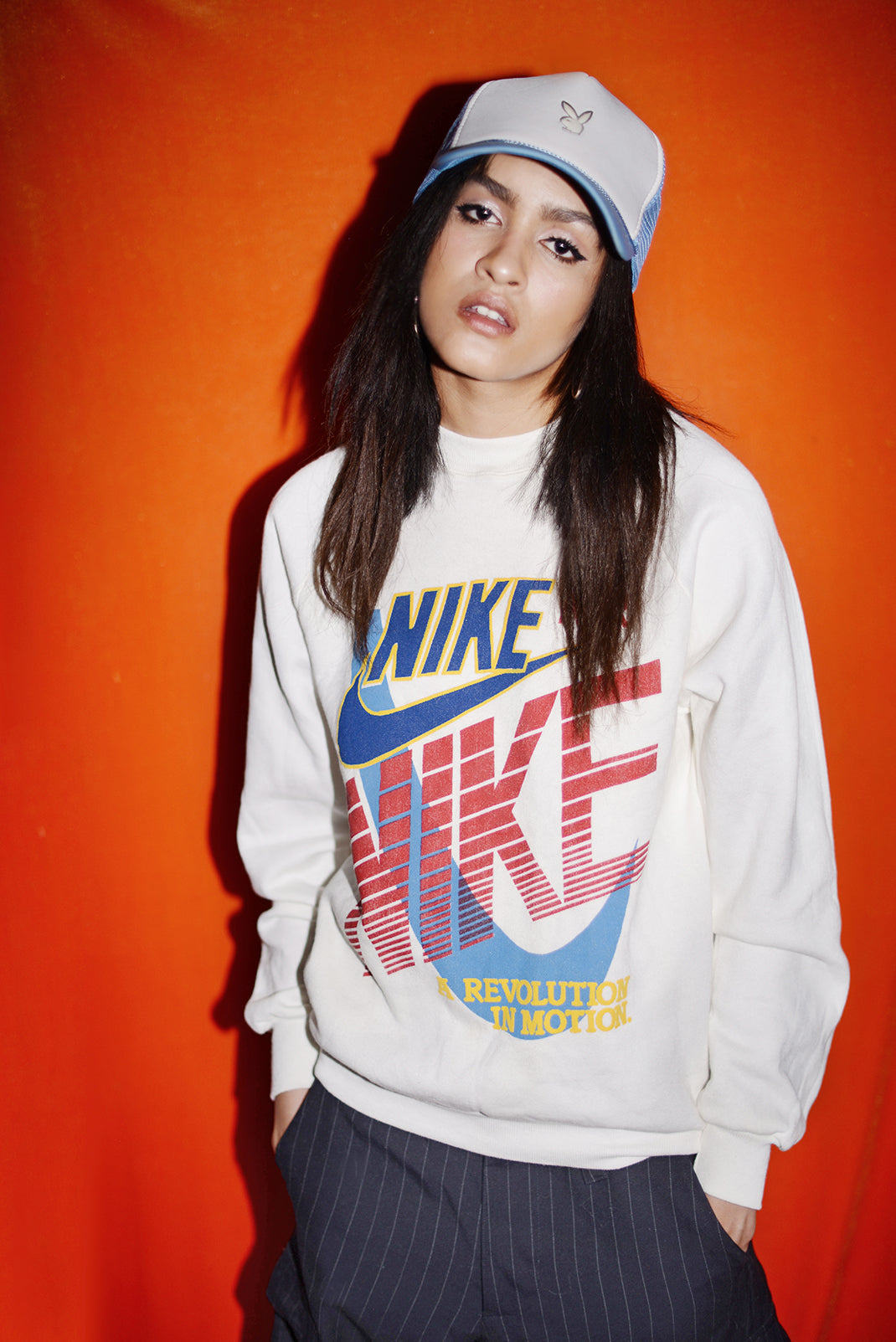 NIKE SWEATER