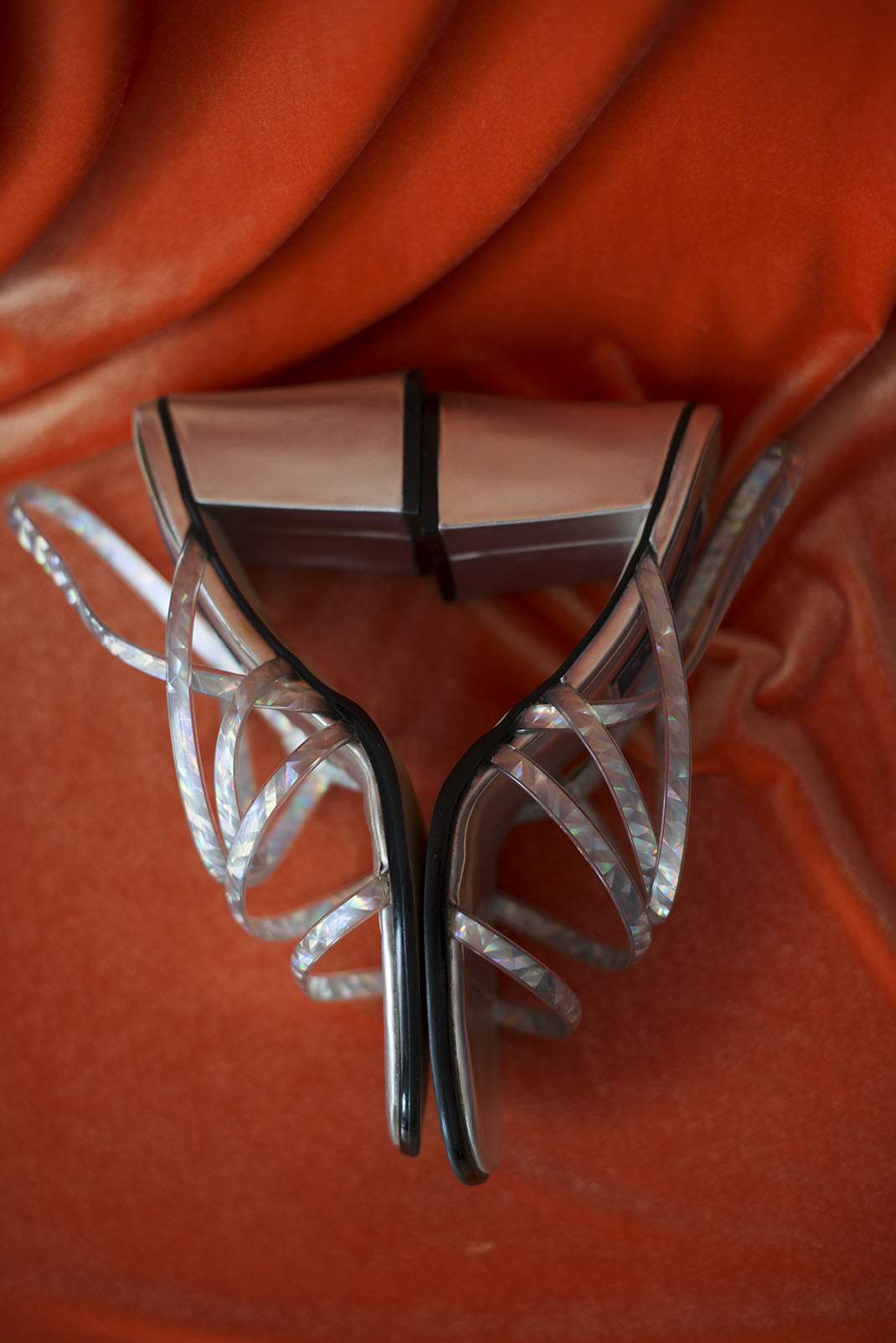 hollogram sandals from '90s