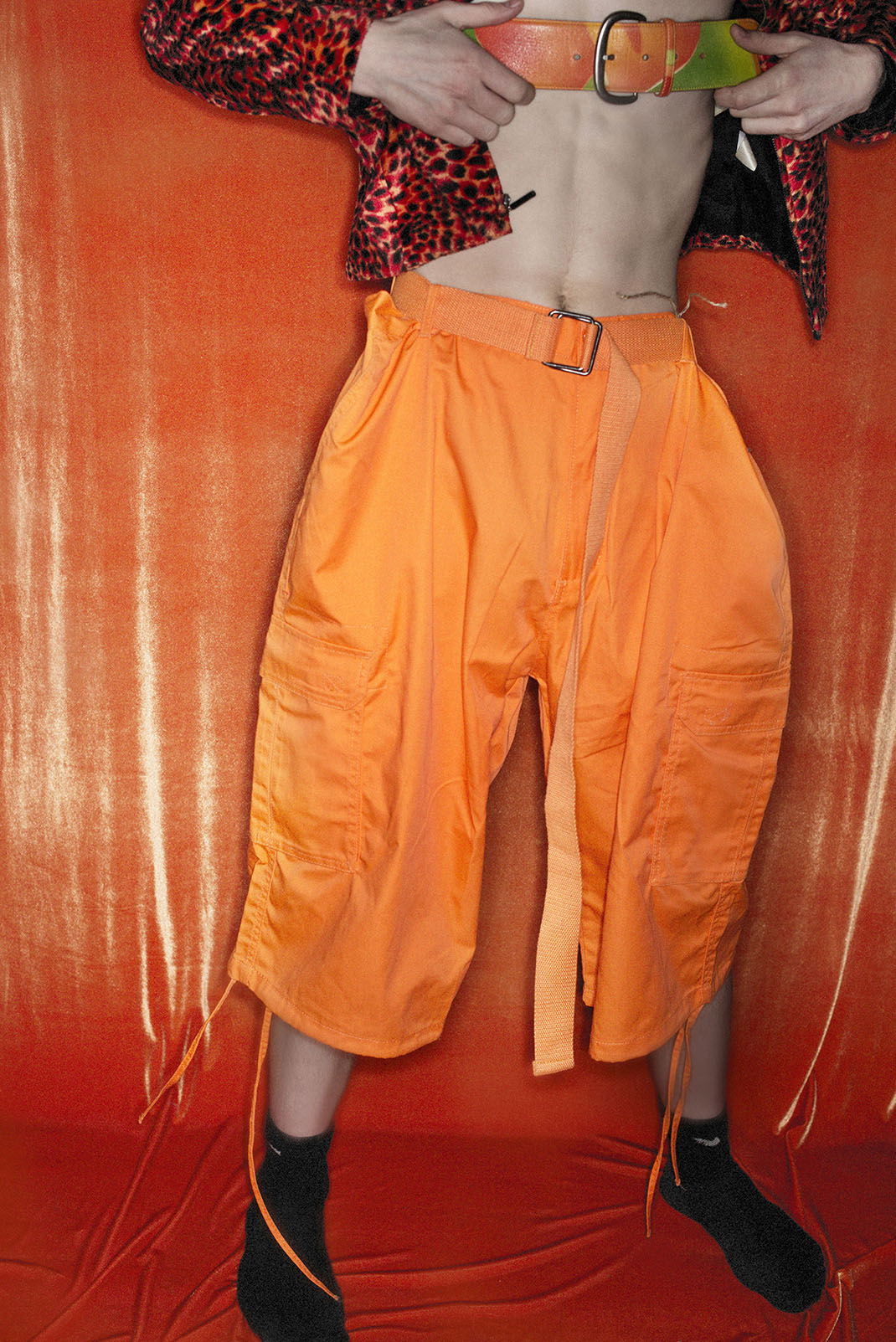 OVERSIZED ORANGE PANTS