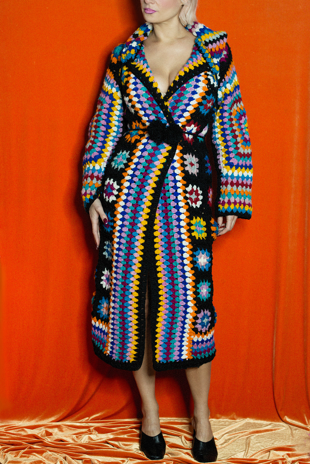 100% wool coat with long hood