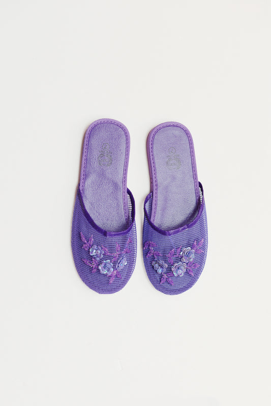 Chinese slides hit of summer in size 7