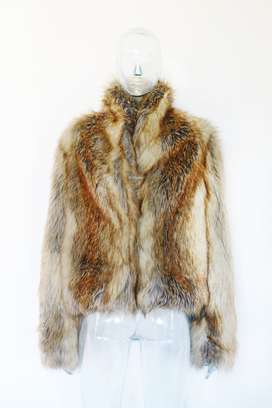 MAISON KITSUNE faux fur in size M