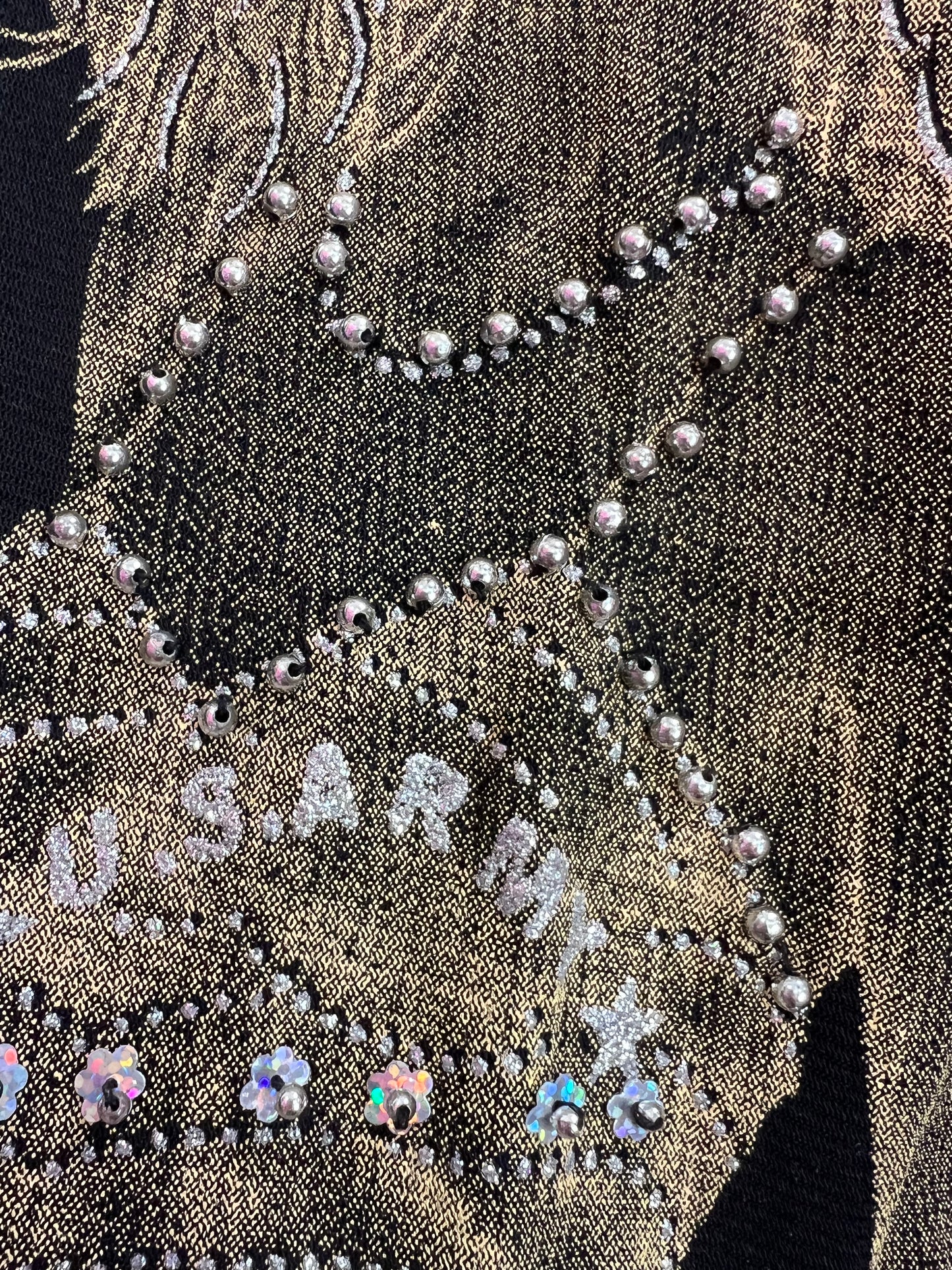 FRENCH Y2K mesh top with graphic in size: M