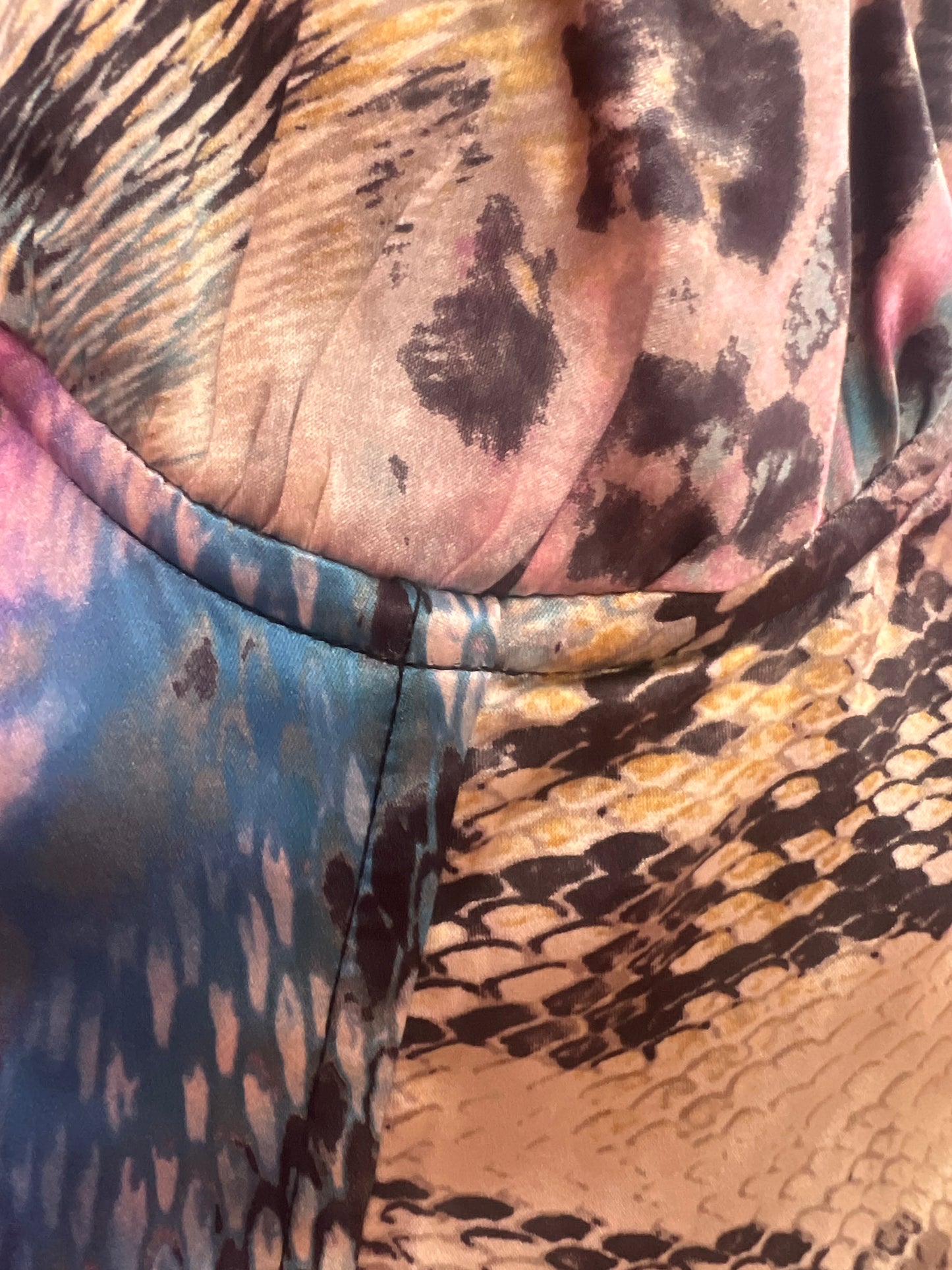 Roccobarocco silk coset in Size: 6