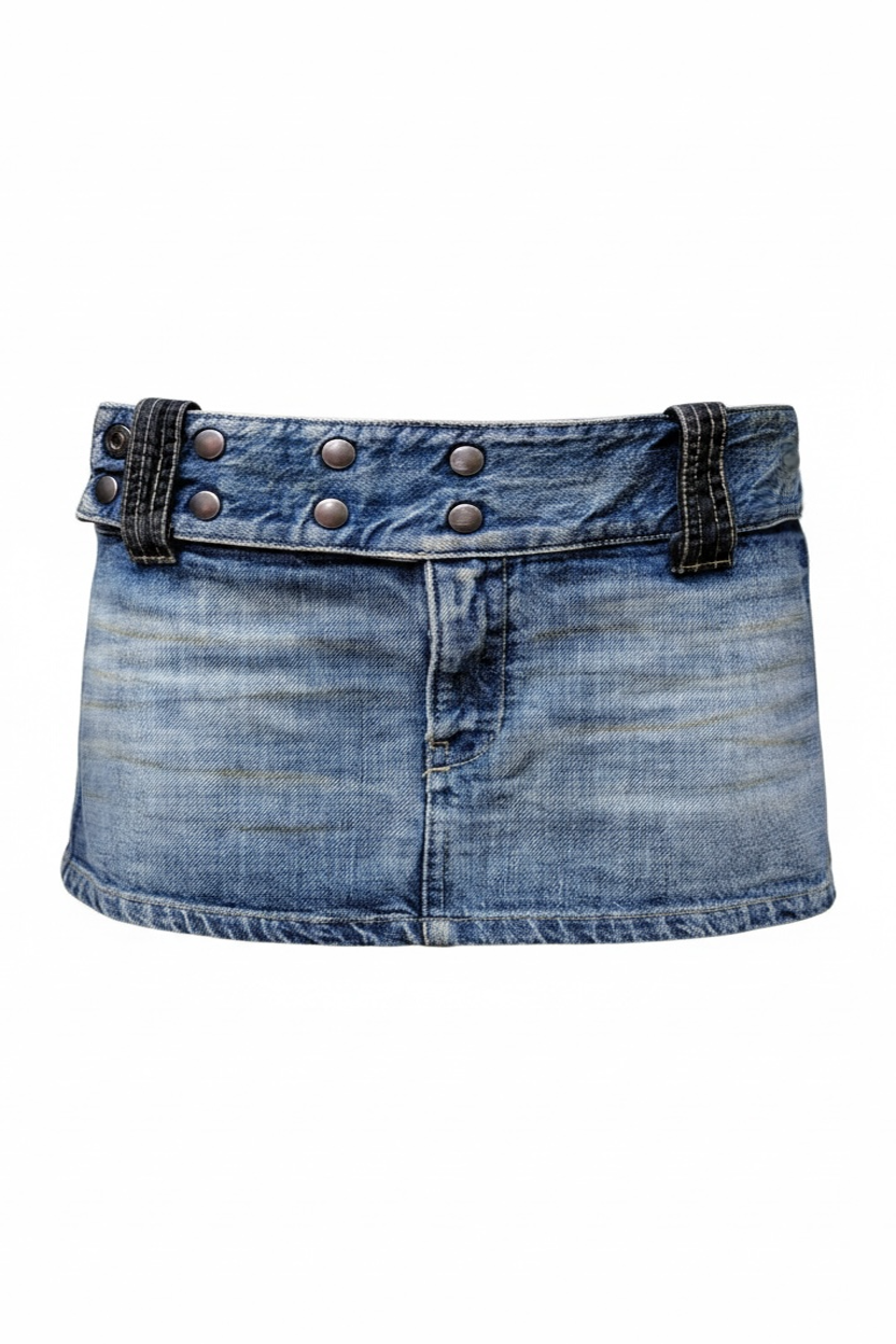 Early 2000 DIESEL micro denim skirt in size 28