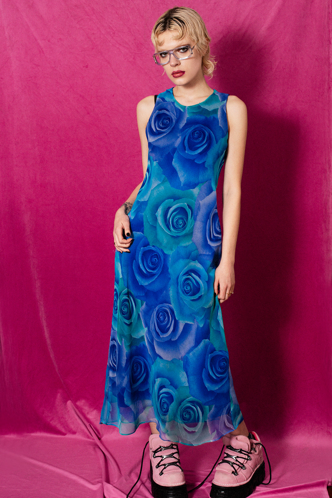 Blue roses dress.